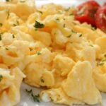 how many calories in a scrambled egg